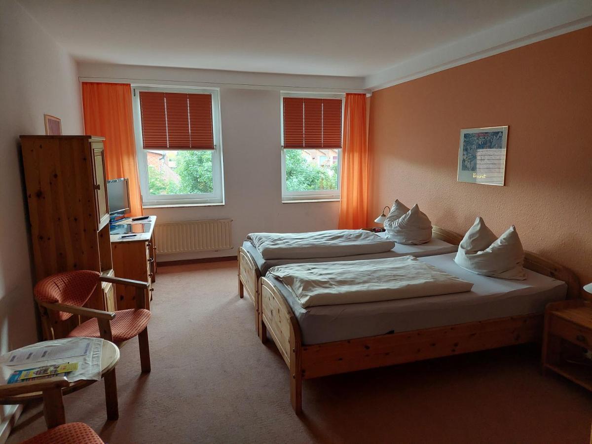 Neustaedter Hof Hotel Garni نيوستاد ام روبنبر المظهر الخارجي الصورة