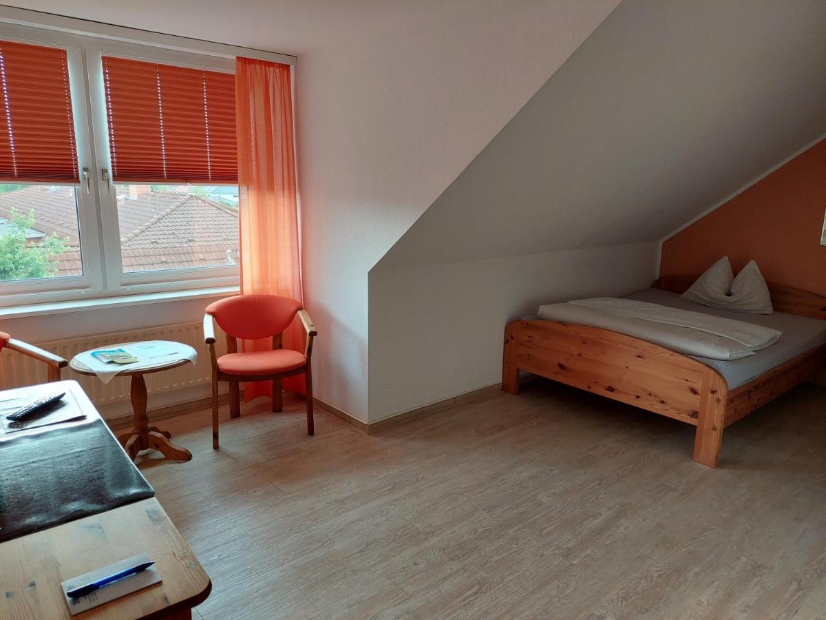 Neustaedter Hof Hotel Garni نيوستاد ام روبنبر المظهر الخارجي الصورة
